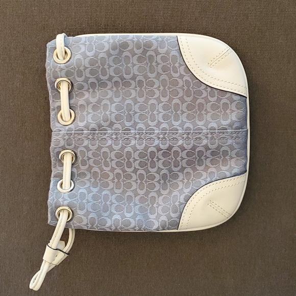 Coach vintage blue cloth C print & white leather drawstring pouch - Picture 2 of 4